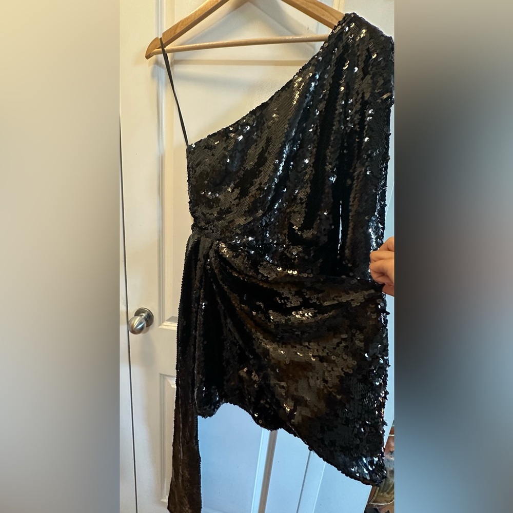 NADINE MERABI Black One-Shoulder Sequin Mini Dress - Picture 2 of 11